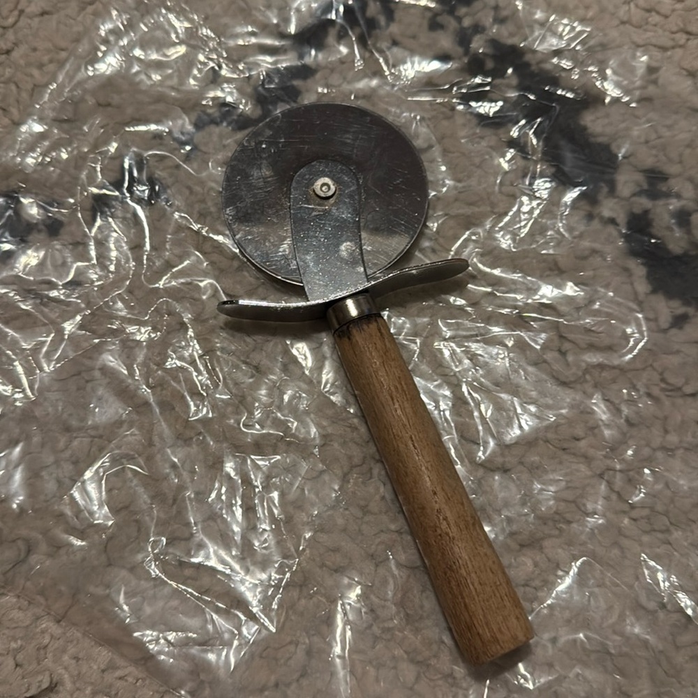 Pizza Cutter
